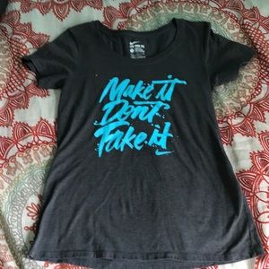 Nike tshirt
